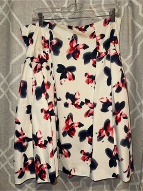 Carolina Herrera Pleated Floral Navy Red Cream Women’s Skirt